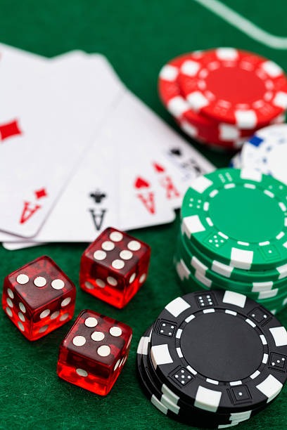 q444 গ্রাহক সহায়তা দল